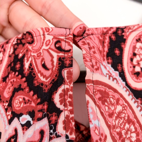 Express Print Open Back Blouse - Picture 5 of 5